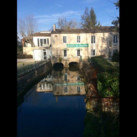 Bed and Breakfast Le Moulin De Boulede Monflanquin Exteriér fotografie