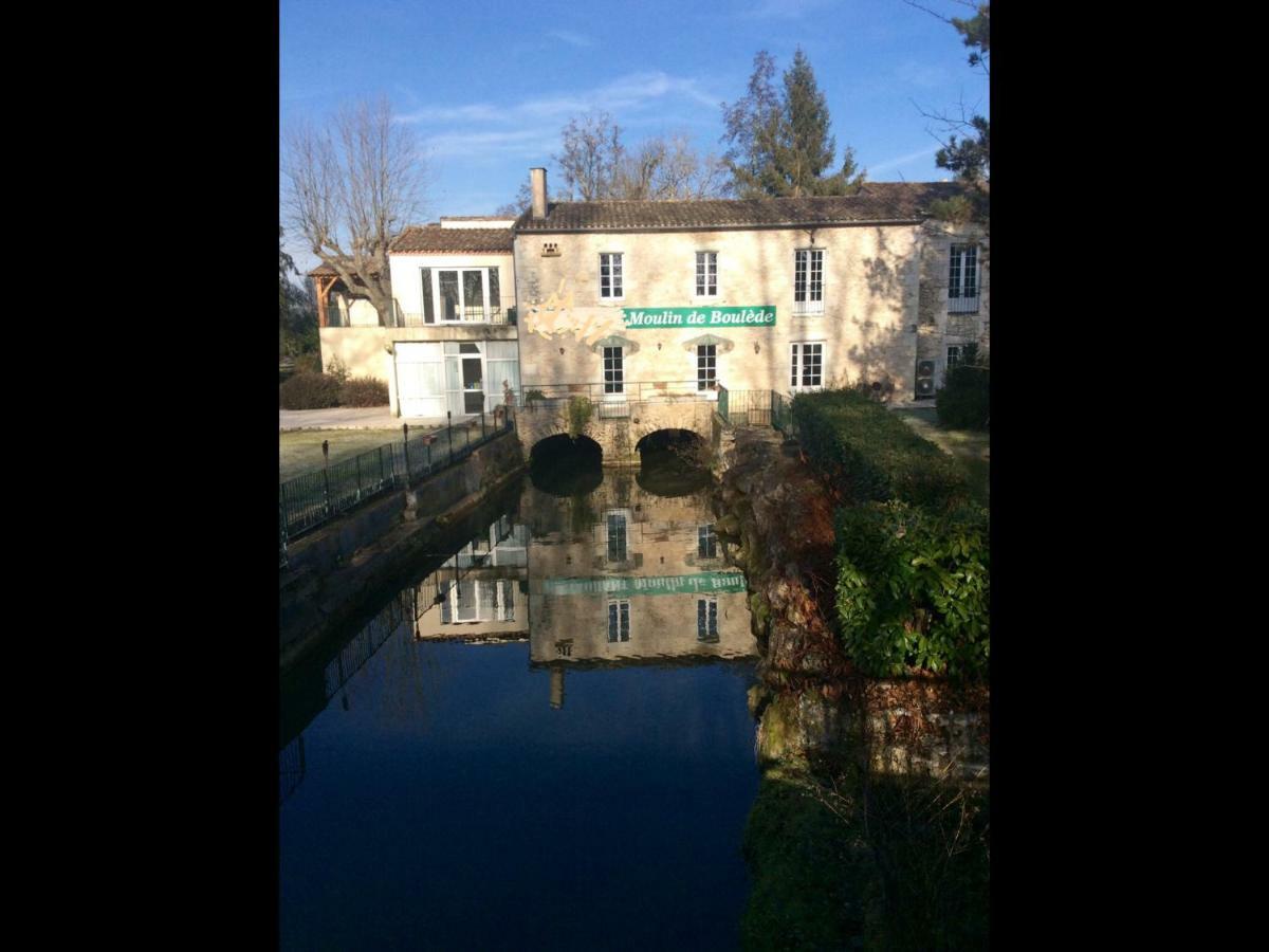 Bed and Breakfast Le Moulin De Boulede Monflanquin Exteriér fotografie